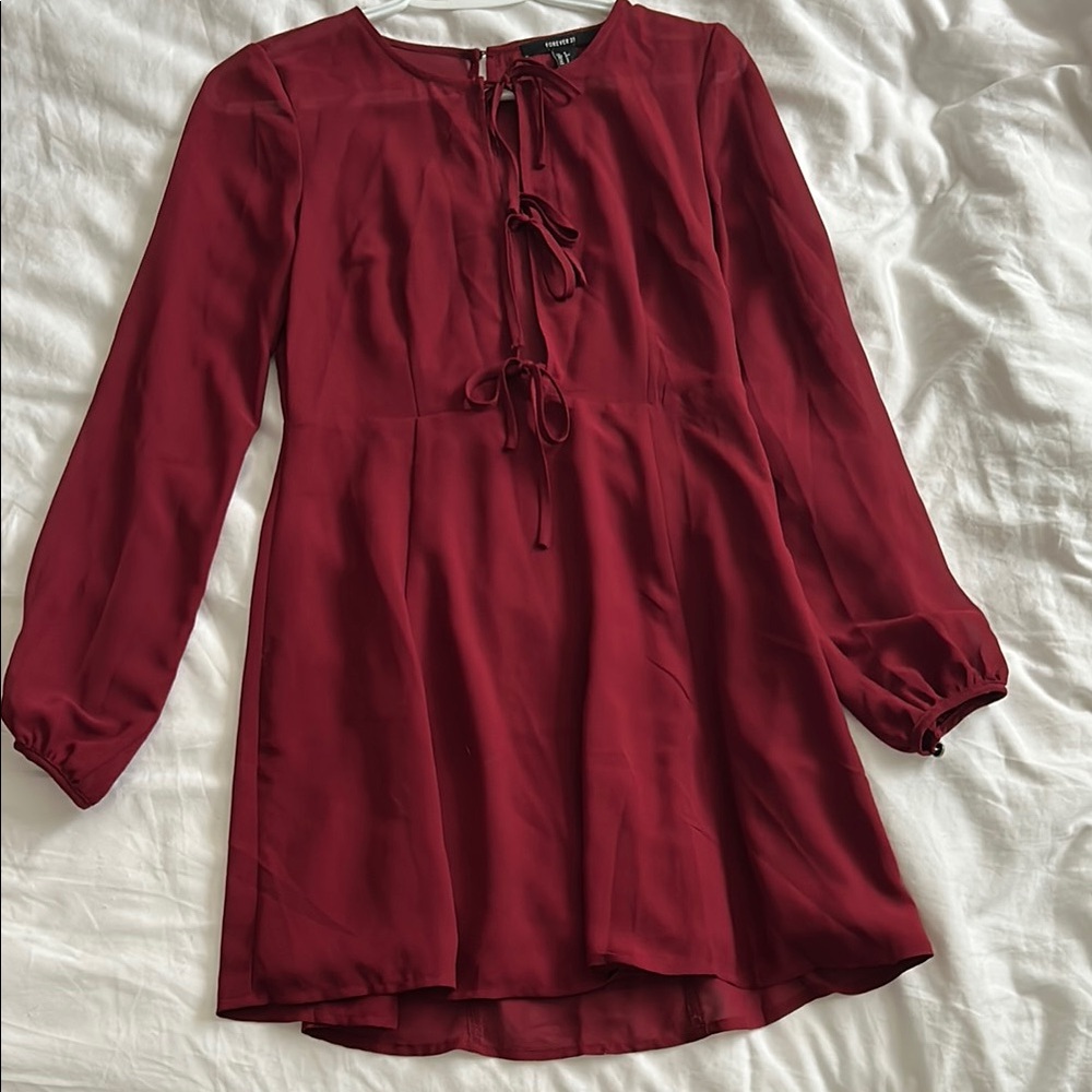 Elegant Burgundy Long Sleeve Dress